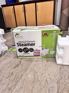 e-Lite Garment Steamer