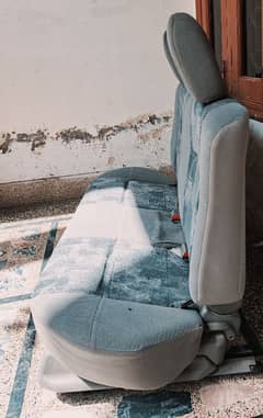 Suzuki Avery Seat
