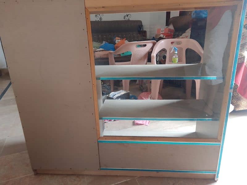 shop counter table display and almari 0