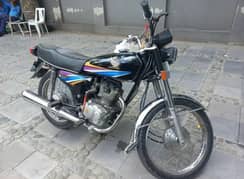 Honda CG 125 model 2009 for urgent sale