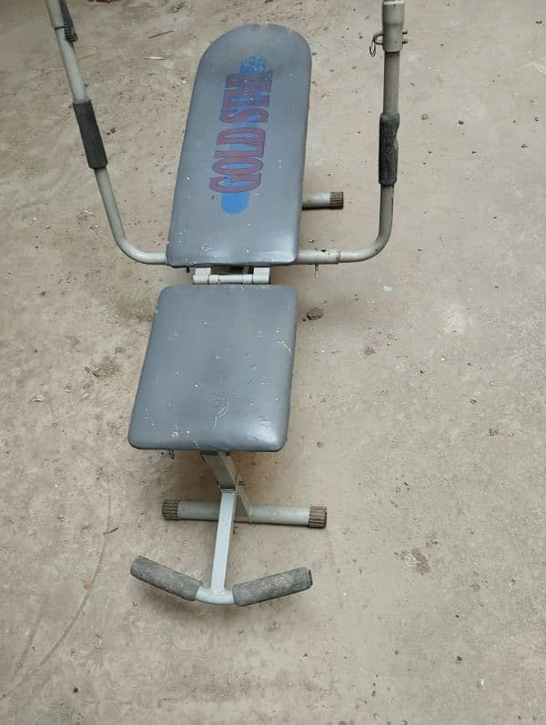 A B exercise machine 0