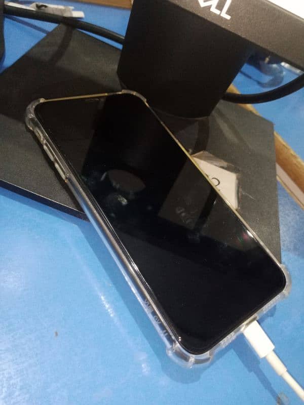 Iphone XS Max Also Exchnage Able 0