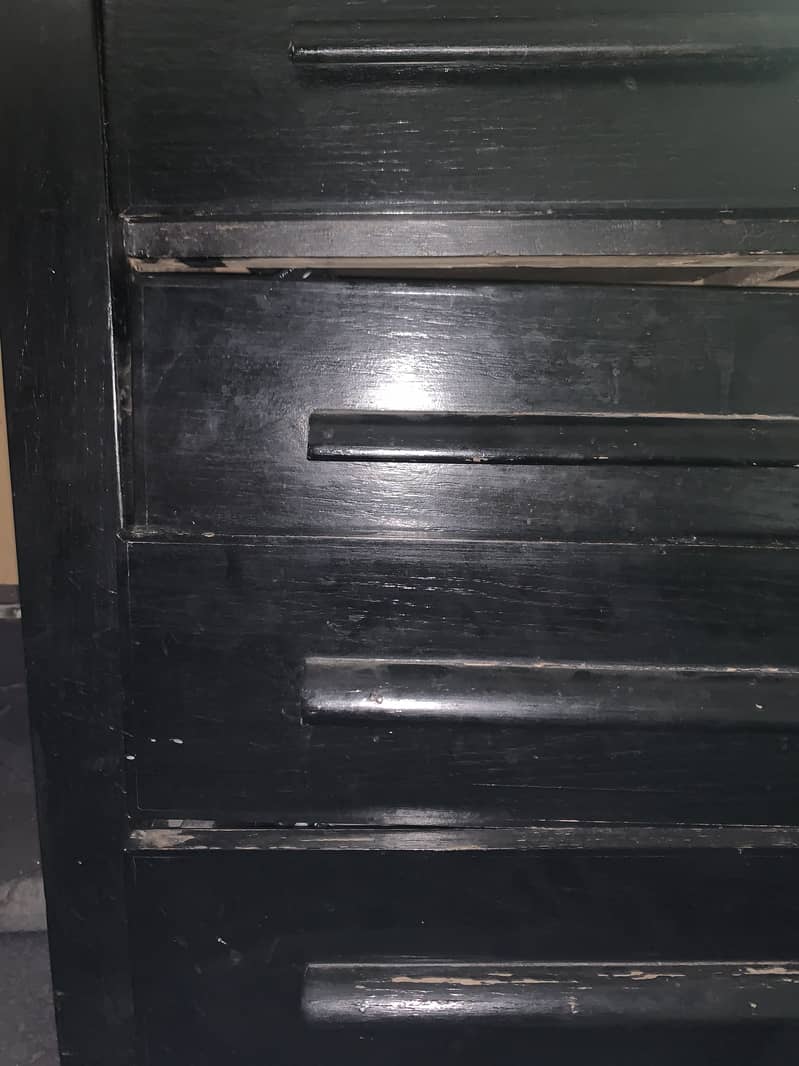 Bed with mattress and 2 Side Tables + Dressing Table with Mirror 7