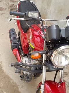 Yamaha YBz 125 2022