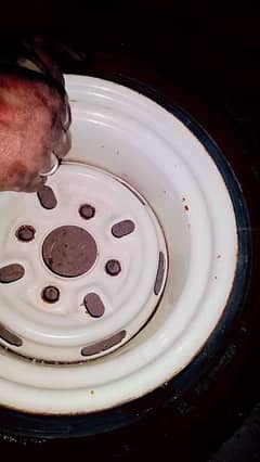 Hollo rims 12 size just Rim hain Khyber Cultus