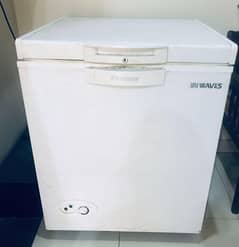 waves Refrigerator