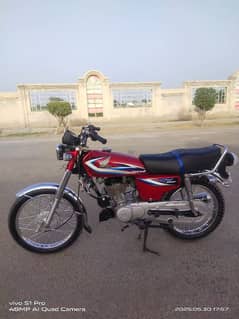 Cg 125 model 2015 ha or registration 2014 ma krwa li thhe .