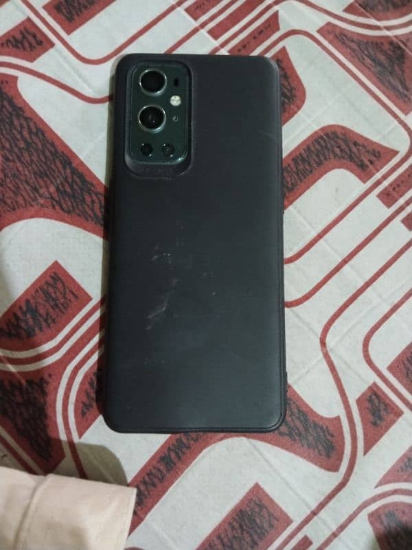 one plus all ok single line on lcd non PTA 12/256 5