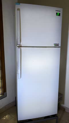 Samsung  R/f  RT64H5120EW