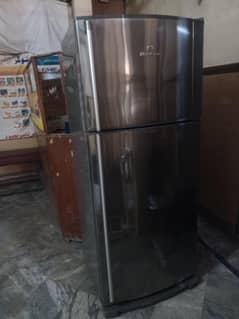 Dewlence Large size fridge for Urgent sale
