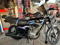 Honda 125/ modified / Alloy rims / bracket