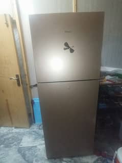 freezer good condition mein house istemal hua hai