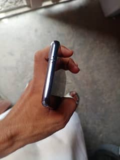 Samsung s21 5g only dot detail in picture