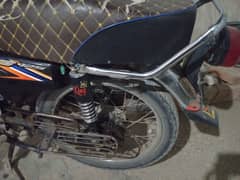 Hydrabad number hai our Honda 2018  selling 77k ki deni