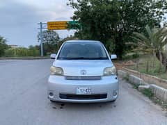 Toyota Porte 2007