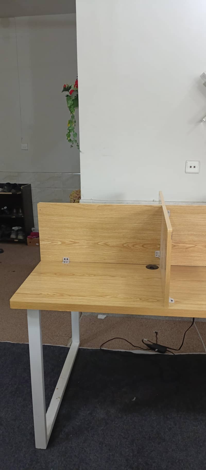 Office Table with Partition and Power Socket – Strong Metal Frame 3