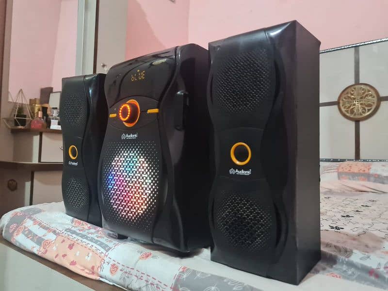 audionic Bluetooth speaker system 1