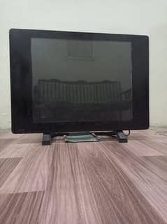 LED T. V 18 inches in good condition wall mounted / stand