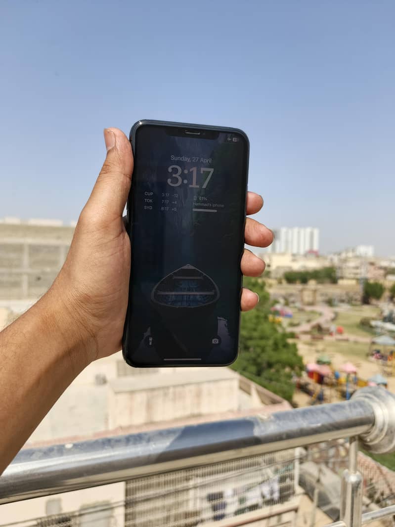Iphone 11 Pro max Non PTA Factory unlock 2