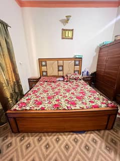 Double bed with side tables