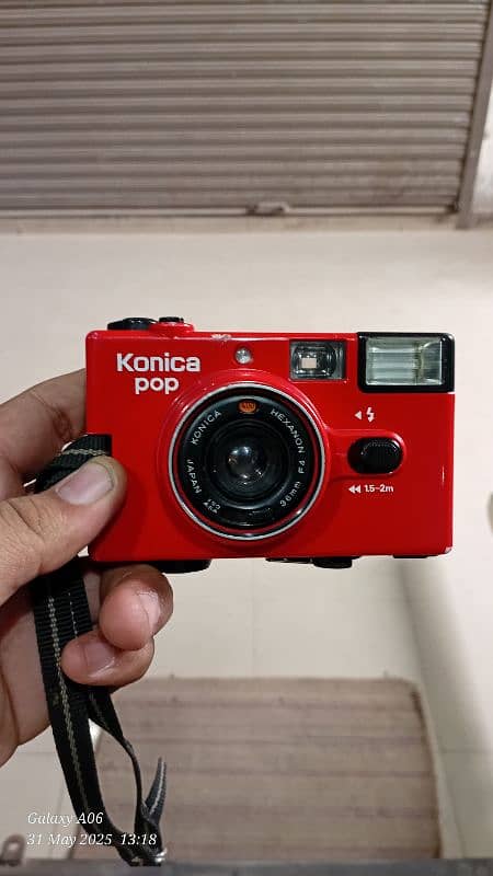 Konica Pop 135 point&Shoot Camera in Good condition 0