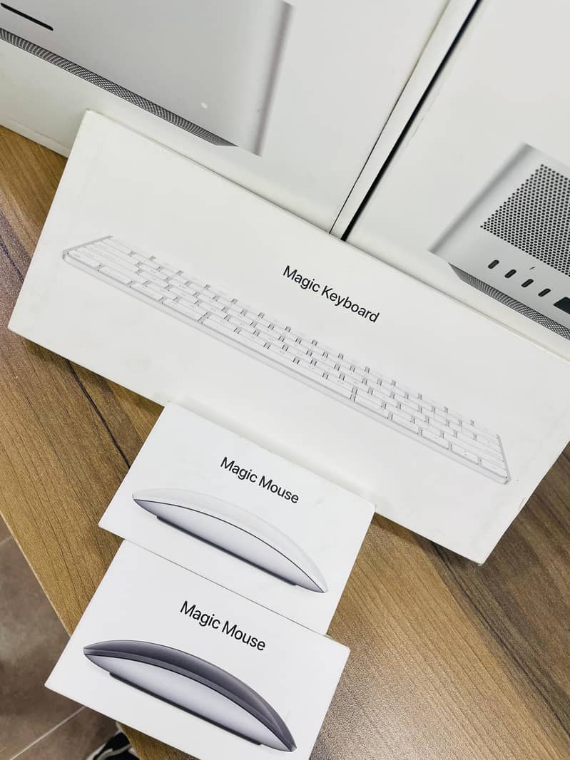 Apple Mac Studio M4 Max Chip & M2 MAX New 2