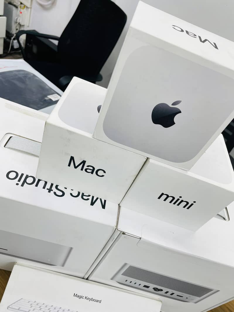Apple Mac Studio M4 Max Chip & M2 MAX New 3