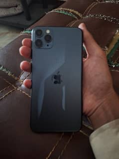 iphone 11pro max factory unlock 512gb 4month sim time available