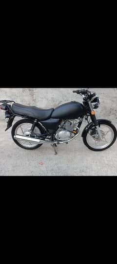 Suzuki gs 150 2024