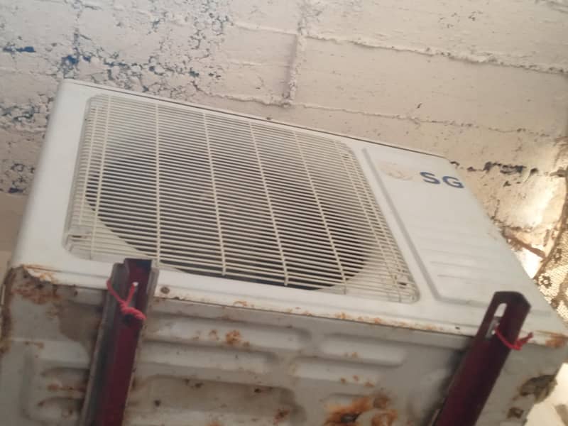 SG 1 TON SPLIT AC (Chilled Running Condition) 1