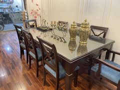 8 seater Dinning Table for sale