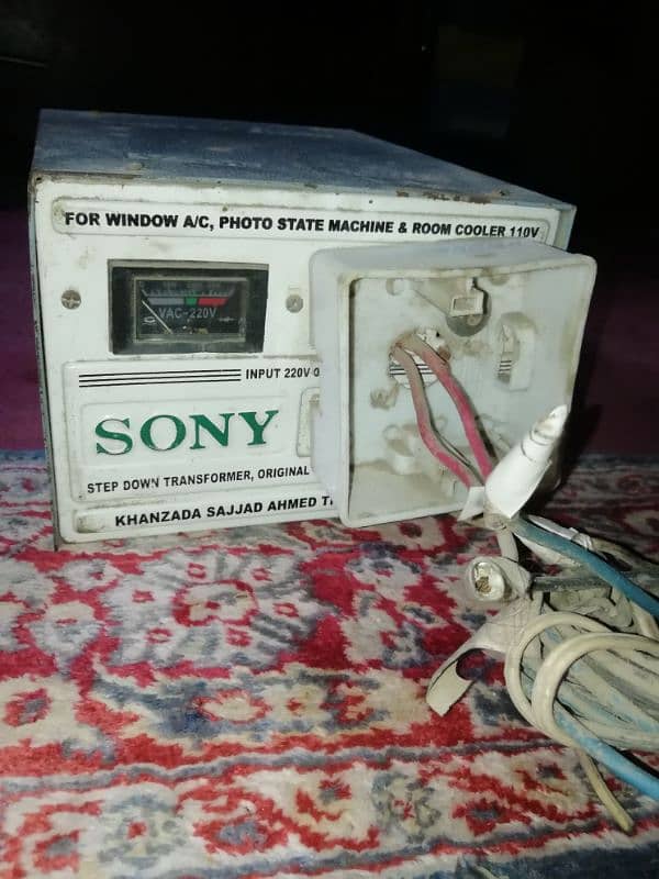 Sony converter Window AC input 220v Output 110v. 0