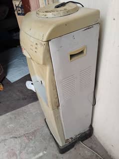 water dispenser