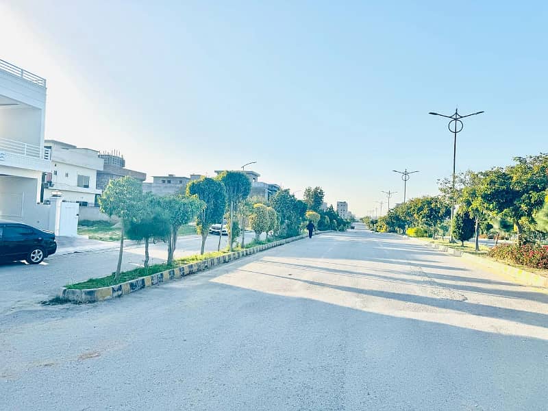 1 Kanal Plot In B Block Prime Location 11