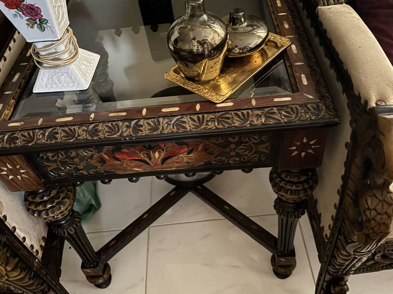 Center table with 2 side tables 0