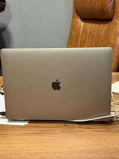 Apple MacBook Pro 16" (2019) – Core i9, 1TB SSD, 8GB RAM – Excellent