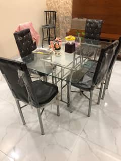 Dining Table 6 foot (only table )