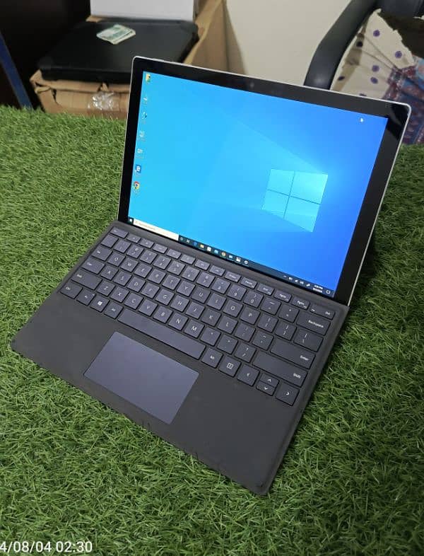 Microsoft surface Pro 4 Good Condition 2k Touch Display 1