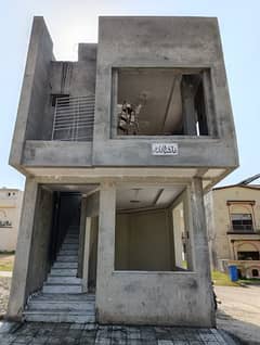 450 Square Feet Building available for sale in Bahria Town Phase 8 - Usman Block if you hurry