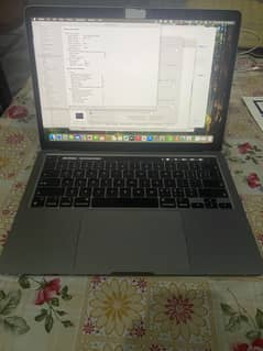 Macbook pro m2 8/256gb full box brand new condition