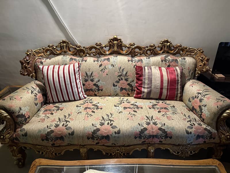 Sofa Set (3,1,1) with Tables (2,1,1) 0