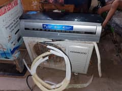 Kenwood 1 tn DC invator