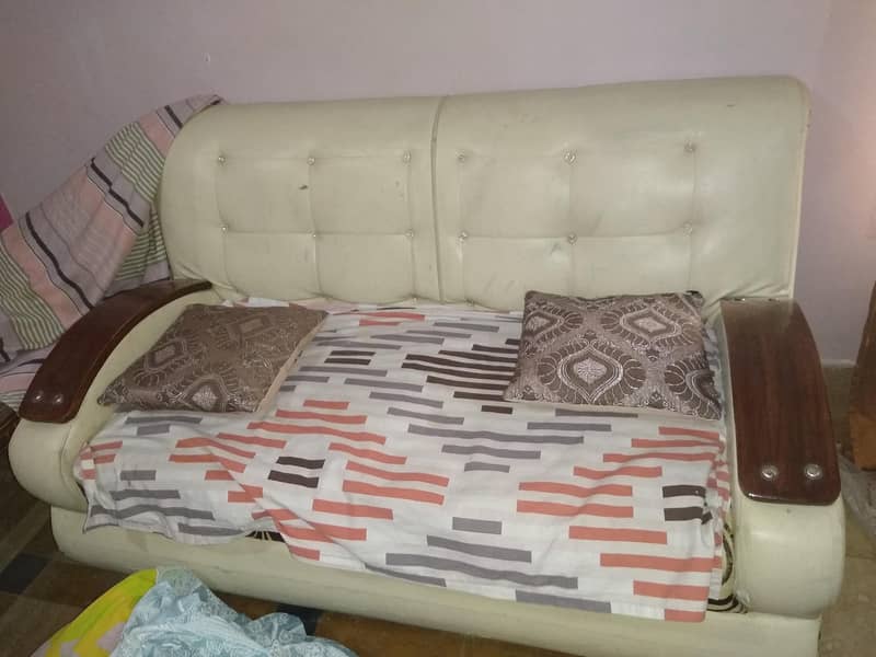 7 setar sofa set good condition .  03153248665 0
