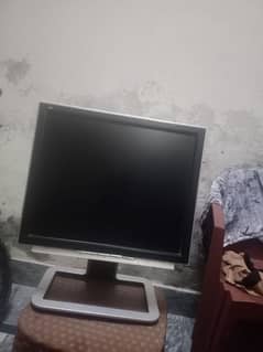 LCD VIEW SONIC 19 INCH CONDITION OK