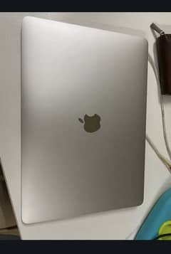 Ma book air 2019 16gb ran 256 gb