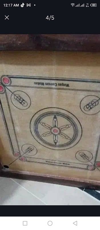 carrom board with gotian & stricker 1