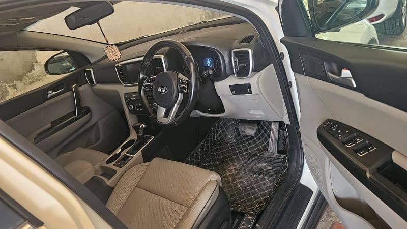 Kia sportage 2022  Bank Leased 1