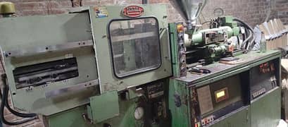 Nissei 20Ton injection molding machine
