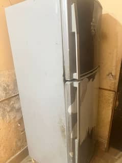 Dawlance fridge for sell . Working perfect