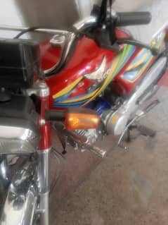 Urgent sale kerni hai zemxco 2025model